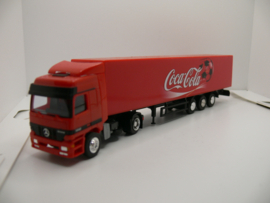 AWM 1:87 H0 vrachtwagen Mercedes Coca Cola voetbal