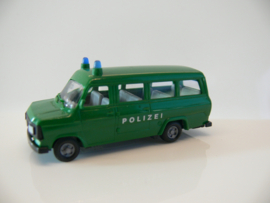 Praline 1:87  Ford Transit Polizei