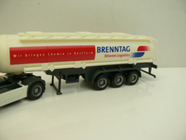 Herpa  1:87 H0 vrachtwagen Mercedes tankwagen Brenntag Stinnes Logistics  OVP Exclusive Series