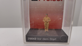 Preiser H0 voor de start ovp 29043