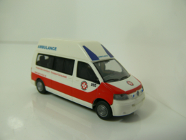Rietze 1:87 VW t5 Ambulance Oostenrijk Floridsdorf  - Donaustadt ovp 51696