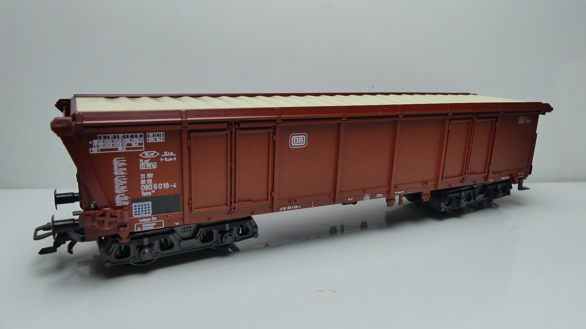 Märklin H0 goederenwagon Hoogboordwagen met roldak type  Eanos DB  ovp 4726