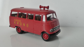 Brekina 1:87 Circus Krone Mercedes O 319 Omroeper ovp 3615
