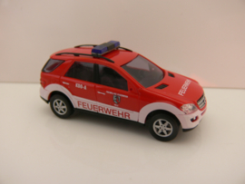 Busch 1:87  Mercedes Benz M-Klasse Feuerwehr Völs Oostenrijk ovp 49807