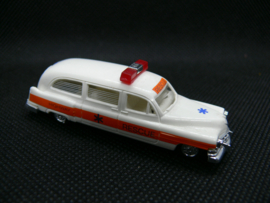 Praline 1:87 H0 Cadillac 54  Station Highway Rescue