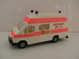 Busch 1:87  Ford Transit ASB Notarzt ovp 43725