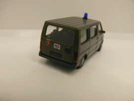 Rietze 1:87 Militair H0 Ford Transit  MP Military Police