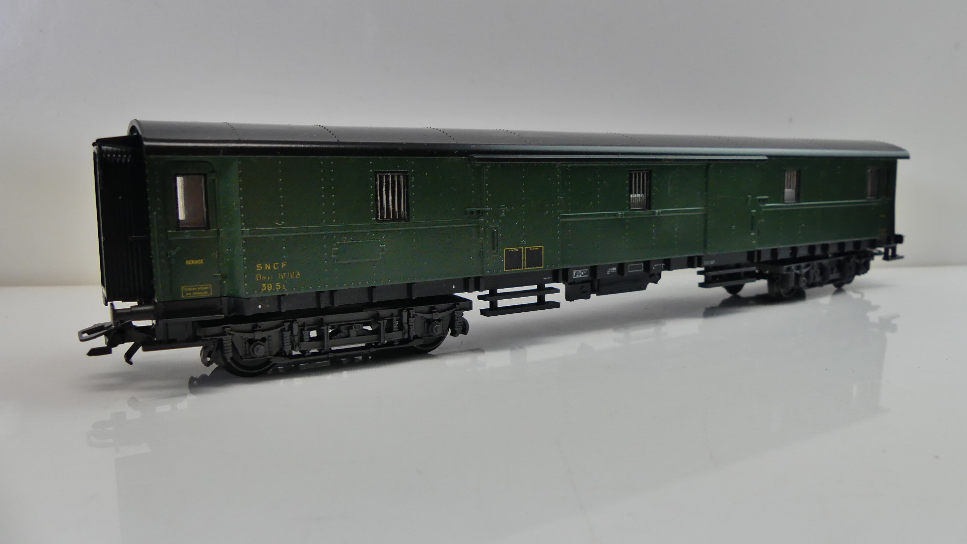 Märklin H0 Goederenwagon  SNCF Bagagerijtuig ovp 4246