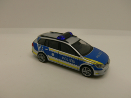 Rietze 1:87 H0 Polizei Volkswagen Golf 7 Variant Polizei Bayern ovp 53315