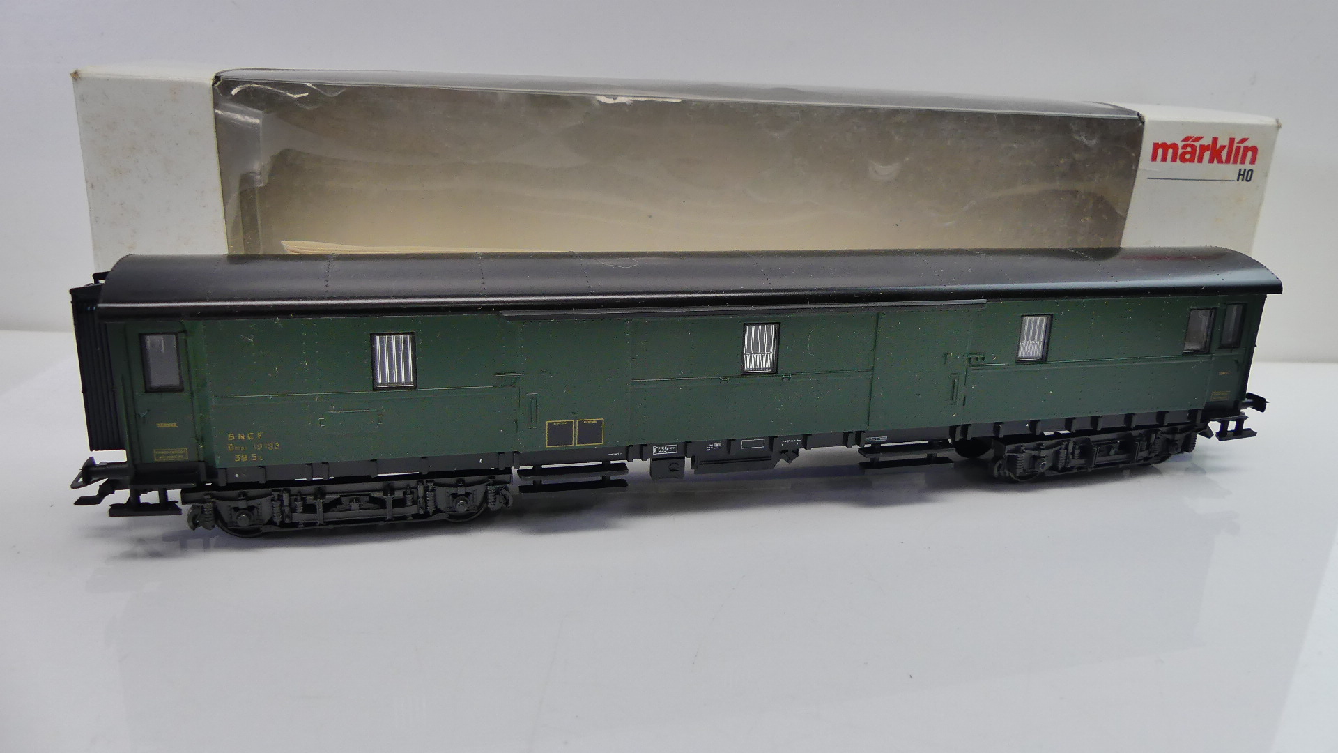 Märklin H0 Goederenwagon  SNCF Bagagerijtuig ovp 4246