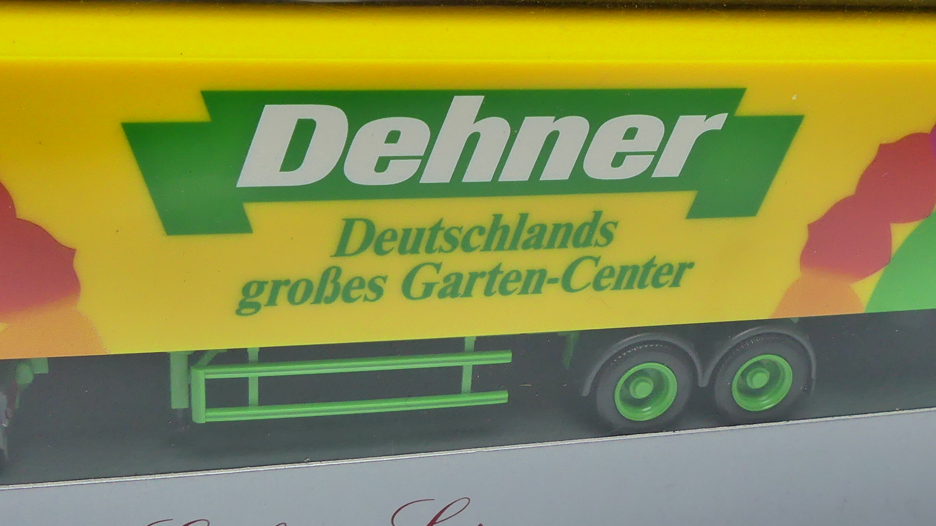Herpa 1:87 H0 vrachtwagen  Mercedes Actros Dehner Garten-Center ovp