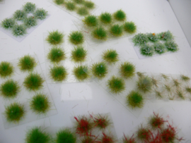 MIX soorten gras / grassoorten / planten HO voor diorama of landschapsbouw  24 stuks