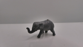 Preiser ? H0 1:87  Baby olifant