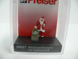 Preiser. H0 Kerstman met pakjeszak ovp 29027