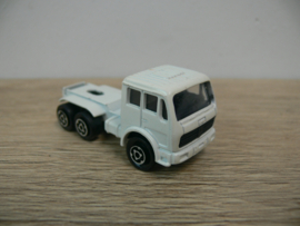 Majorette vrachtwagen Mercedes