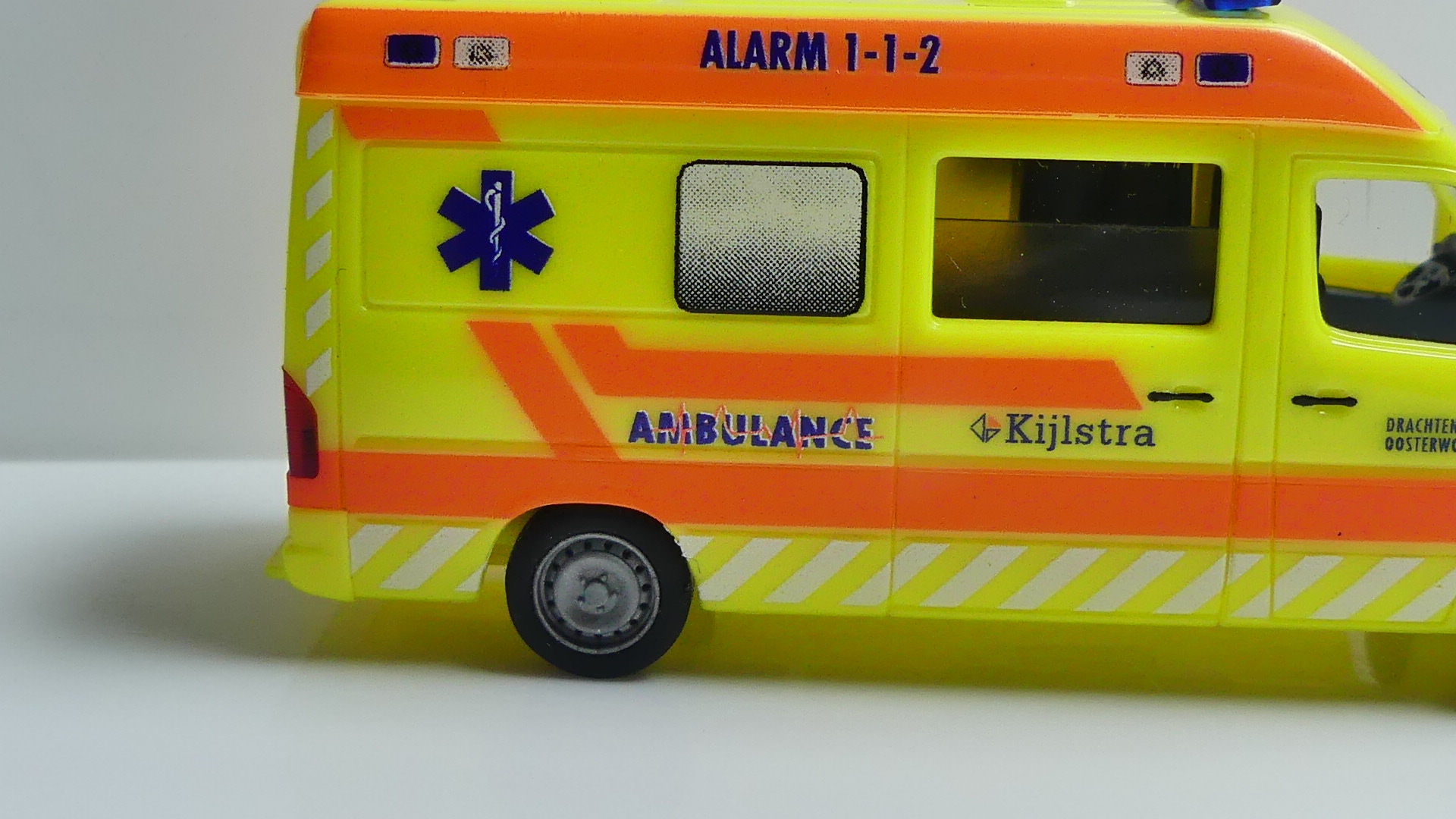 Herpa 1:87 H0 Mercedes Benz Sprinter Ambulance KIJLSTRA Drachten Oosterwolde ZEER Zeldzaam! SAF 200033