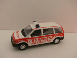 Busch 1:87  Chrysler Voyager Feuerwehr Ried / Innkreis Oostenrijk ovp 44607