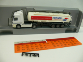 Herpa  1:87 H0 vrachtwagen Mercedes tankwagen Brenntag Stinnes Logistics  OVP Exclusive Series