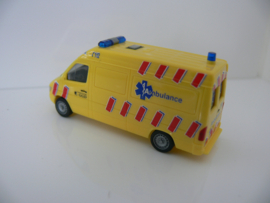 herpa Exclusiv Serie Mercedes Ambulance GGD Gemeente Den Haag ovp HO