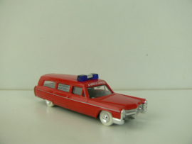 Praline 1:87 Nr.  82904 Cadillac  Ambulance de luxe 1970 USA ovp