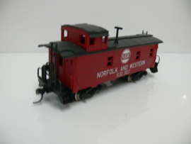 Rivarossi H0 USA Caboose Norfolk and Western 530 303  goederenwagon ovp 5307