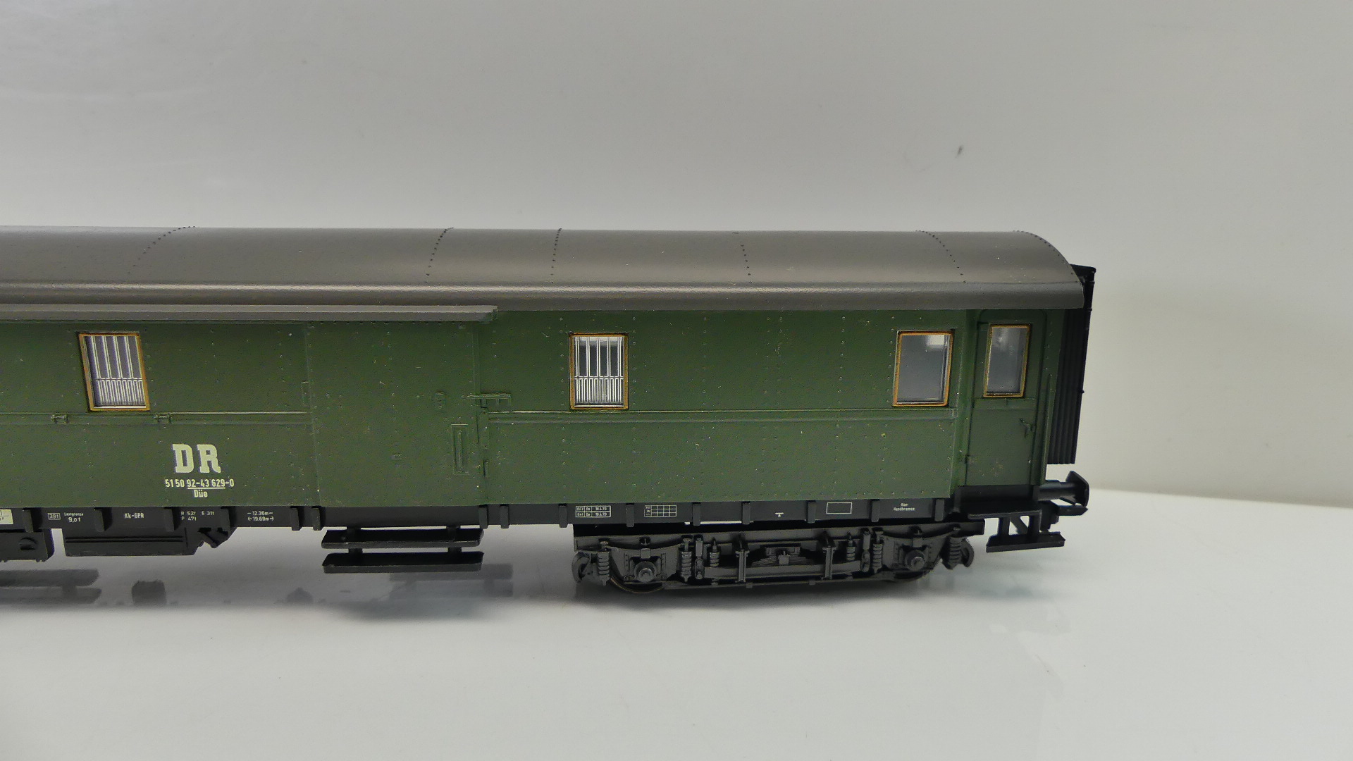 Märklin H0 Goederenwagon DR Bagage / Gepäck rijtuig ovp 4379