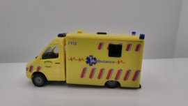 Herpa 1:87 H0  Mercedes Benz Ambulance RAV Haaglanden  ovp