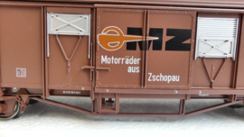 Roco H0  goederenwagon gesloten GBS MZ DR Motorräder aus Zschopau  ovp 46743