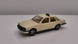 Herpa 1:87 H0 Opel Senator Taxi