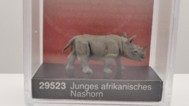Preiser H0 jonge afrikaanse neushoorn  ovp 29523