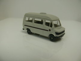 Wiking 1:87 Mercedes Benz Camper