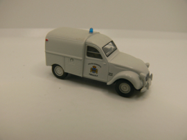 Brekina 1:87 H0  Citroën 2 CV Policia Peniscola 14129