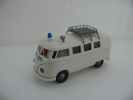 Brekina 1:87 VW Bulli Polizei ovp 31601