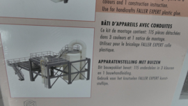 Faller  H0 1:87 Apparatenstelling met buizen ovp 130179