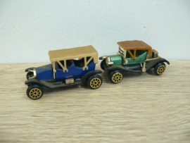 2x Oldtimer 301 + 304 made in China +- 1:80