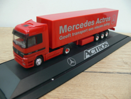 Herpa Excusiv serie Mercedes Actros Geeft transport een nieuwe lading  ovp