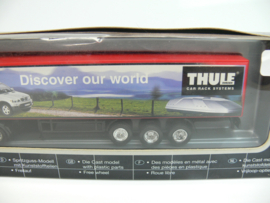 Dicky 1:87 HO vrachtwagen Mercedes opdruk Discover our World THULE Sweden ovp 341 5731