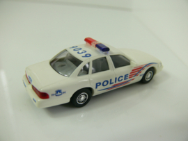 Busch 1:87 USA Police Metropolitan Ford Crown Victoria
