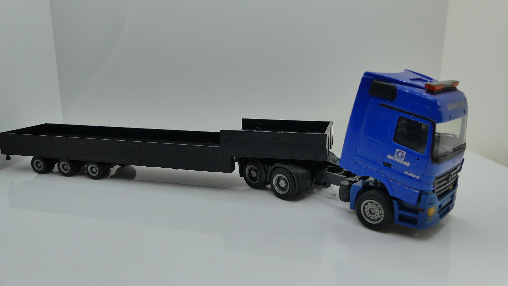 1:87 H0 Vrachtwagen Mercedes Goldhofer dieplader