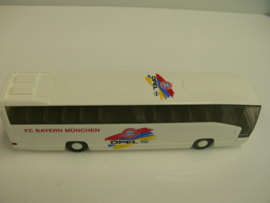 Wiking 1:87 H0 Mercedes O 404 Bus, spelersbus FC Bayern München