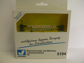 Viessmann 1:87 H0  voll automatische overgang bomen / overgang spoorbomen  ovp 5104