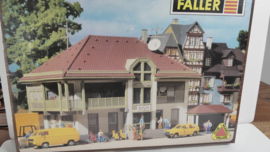 Faller  H0 1:87  groot postkantoor ovp 356
