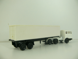 EFSI Mercedes  Vrachtwagen opdruk trailer aan 1 zijde: Vakantiepark 't Wolfsen Mierlo