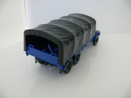 Roco  1:87 vrachtwagen  Magirius THW Transport