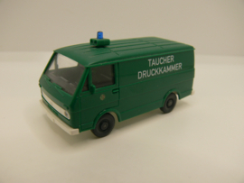 Wiking 1:87 H0 Polizei VW Transporter Taucher Druckkammer 10417