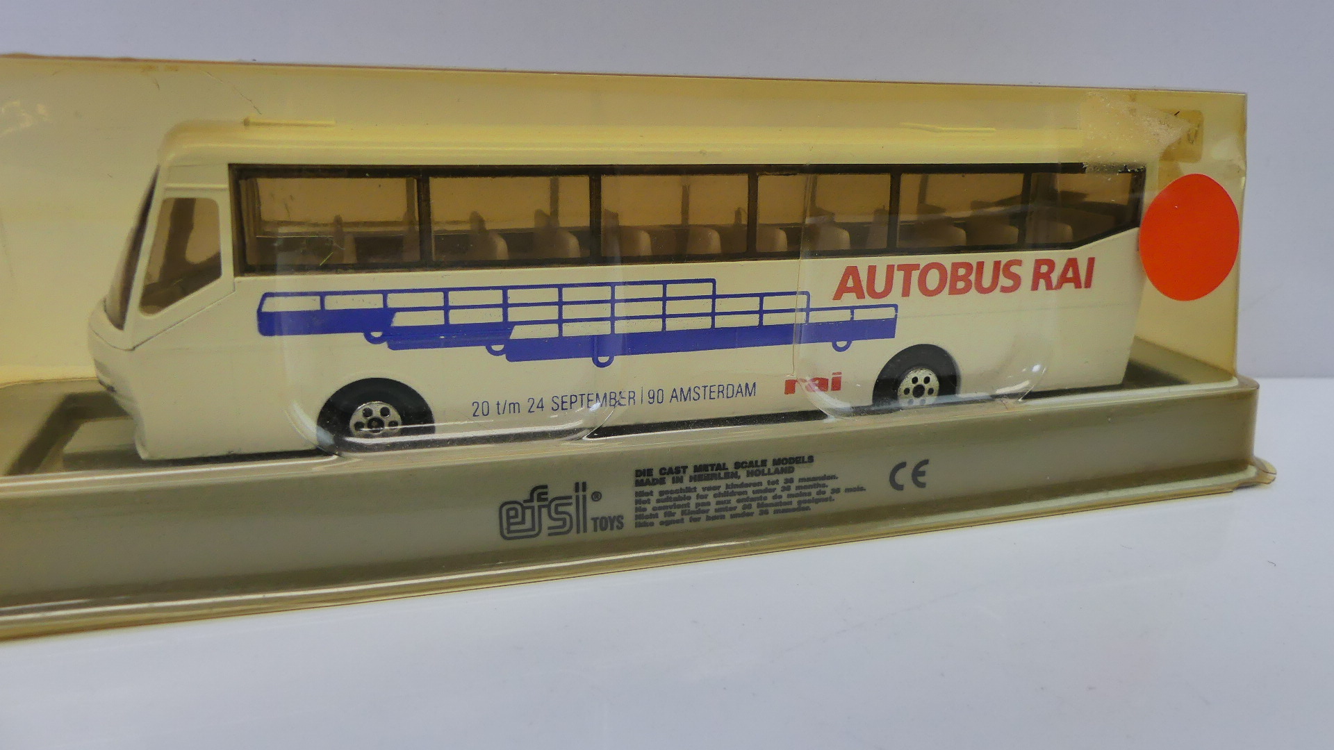 Efsi 1:87 H0 Bova bus opdruk  Autobus Rai ovp