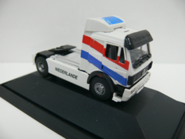 B&S Modelle 1:87 Mercedes Truck Europaserie Niederlande ovp