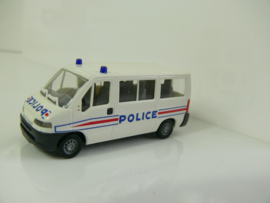 Busch 1:87 Citroën Jumper Police Frankrijk ovp 47357
