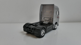 Vrachtwagen H0 / 1:87 losse trekker MAN König Pilsner