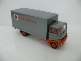 Praline vrachtwagen 1:87 Mercedes Benz Pirard Delsing & Cy